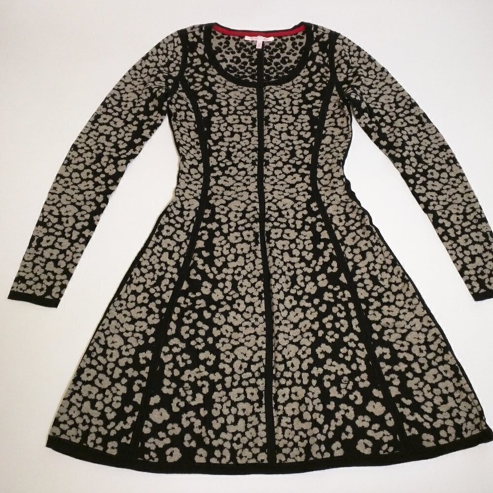 Victoria Secret XS Sweater Dress Leopard Print View 2